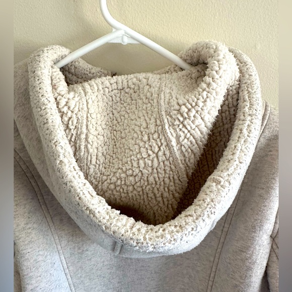 Weatherproof Cozy Jacket - Picture 6 of 13